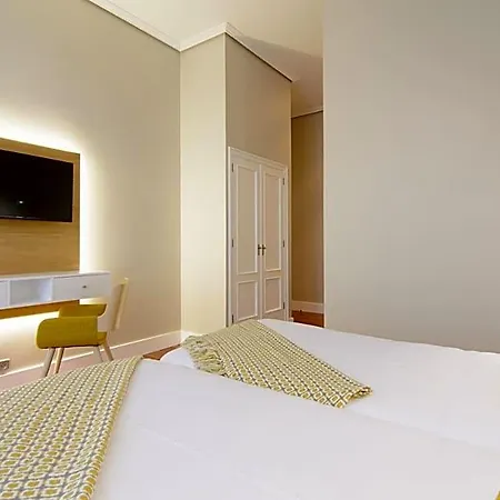 Pazo De Mendoza فندق بايونا