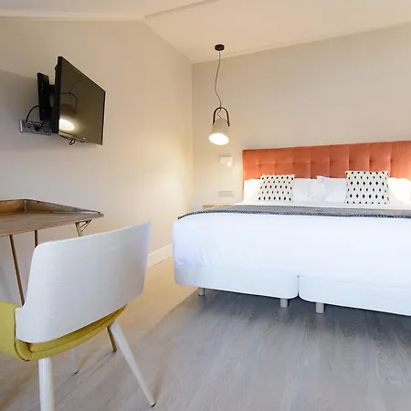 Pazo De Mendoza Hotel 2*