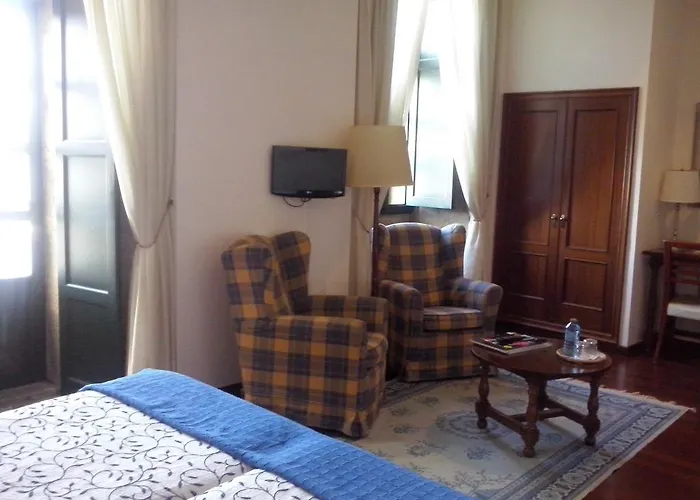 Pazo De Mendoza Otel 2*